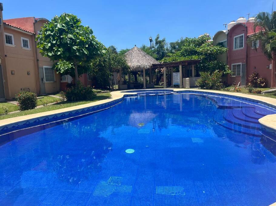 Casa Con Alberca A 8 Min De Playa Apartment Ixtapa  Exterior photo